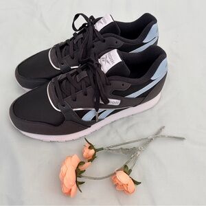 Reebok Charcoal and Sky Blue Athletic Shoes - Size 7.5